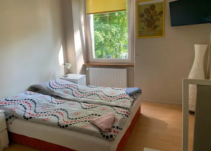 Maria Kwatera prywatna *